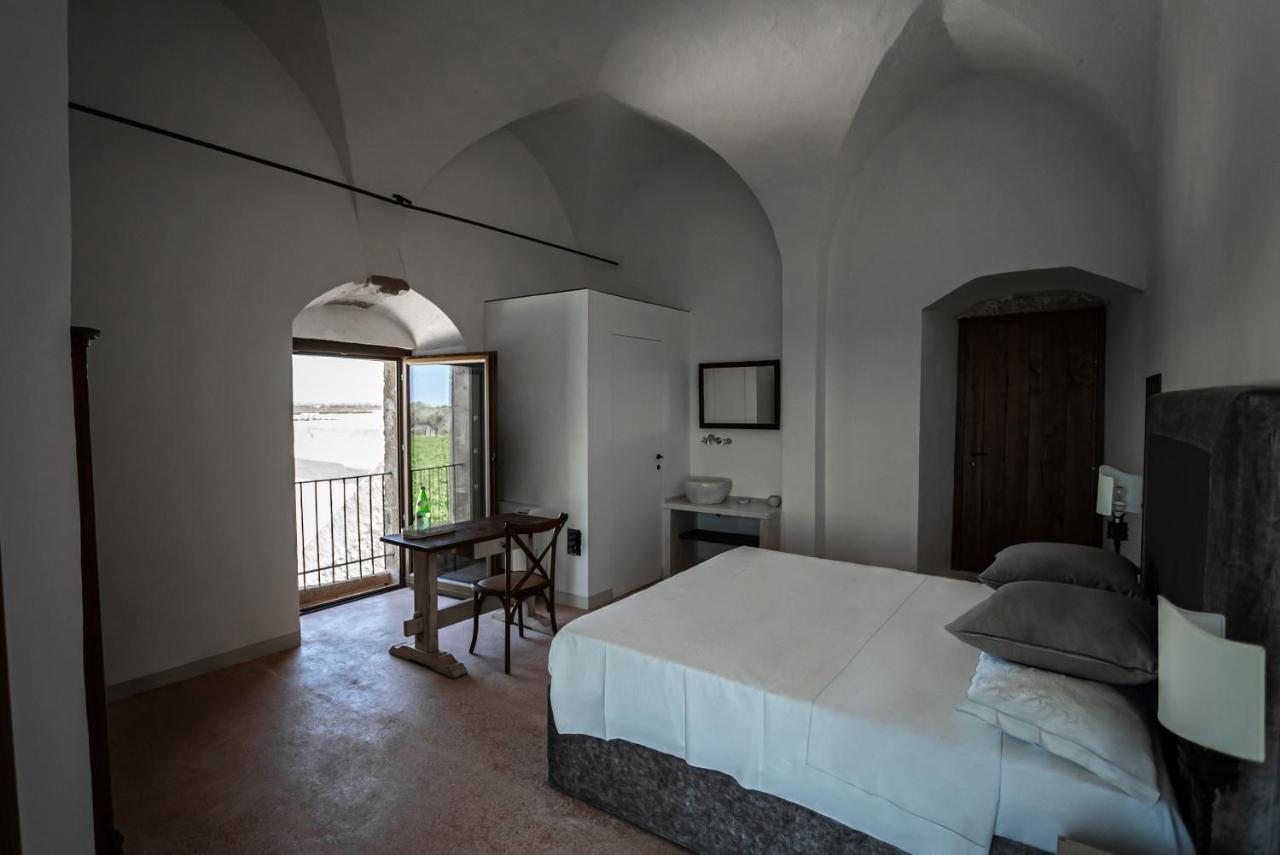 Masseria Torleanzi Wine Relais San Pietro Vernotico Extérieur photo