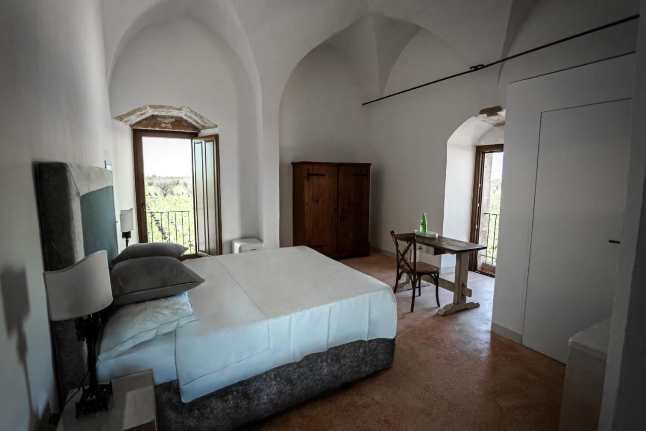 Masseria Torleanzi Wine Relais San Pietro Vernotico Extérieur photo